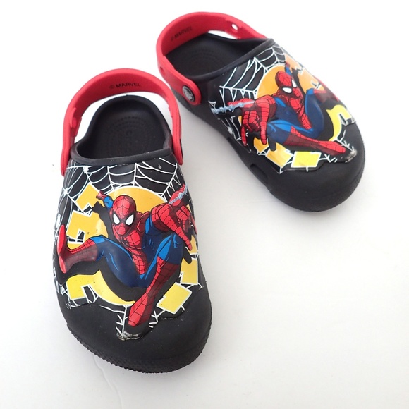 spiderman light up crocs